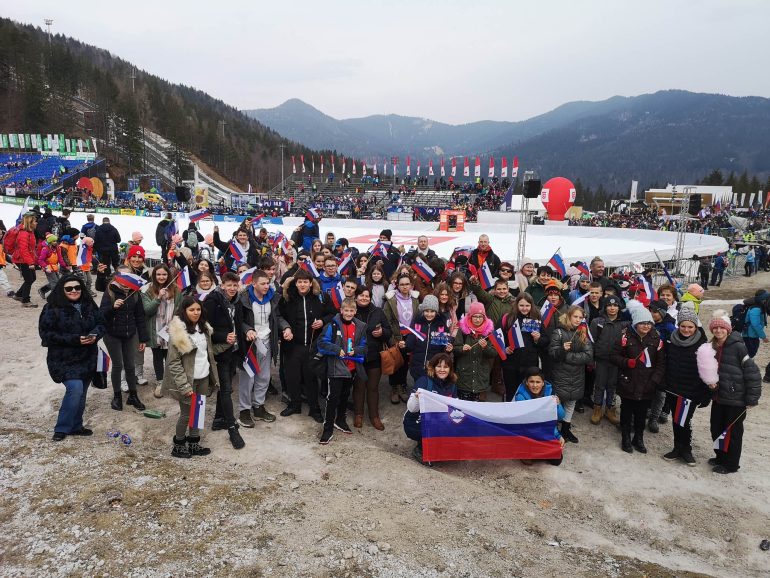 Porabski Slovenci v Planici, marec 2023 (foto: fb Zveza Slovencev na Madžarskem)