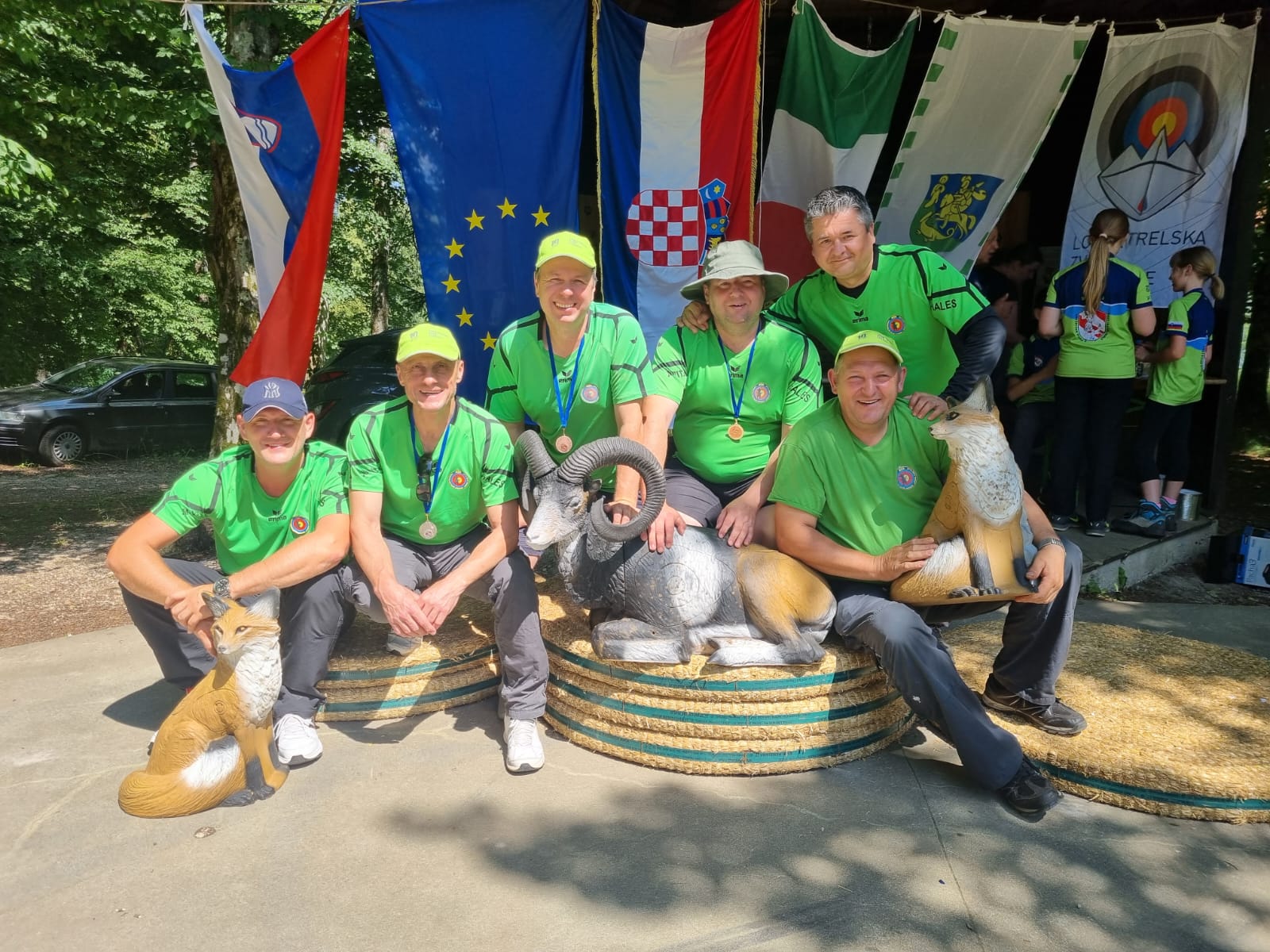 Ozadje